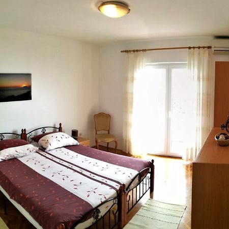 Leona Daire Lovran Dış mekan fotoğraf